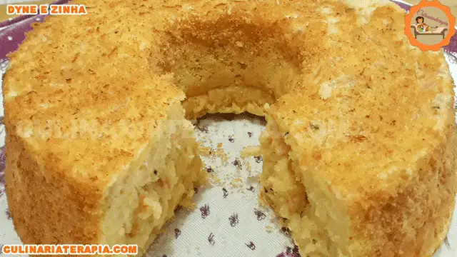 Bolo Pão de Queijo com Mussarela e Presunto