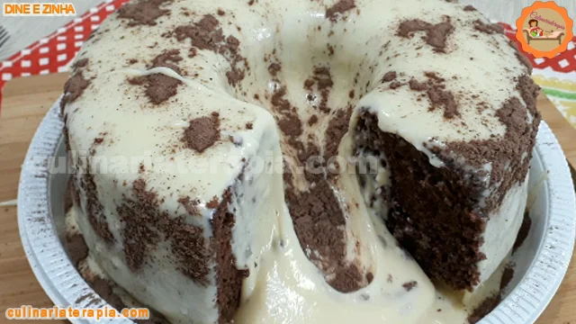Bolo de Chocolate Vulcão de Leite Ninho