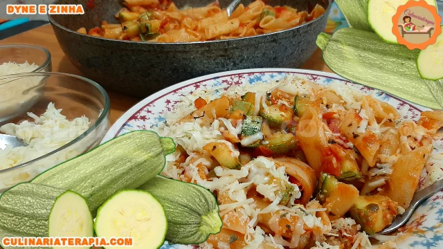 Macarrão com Abobrinha à Moda Italiana