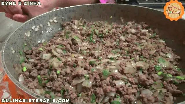 Recheio de Carne Moída Para Pastel