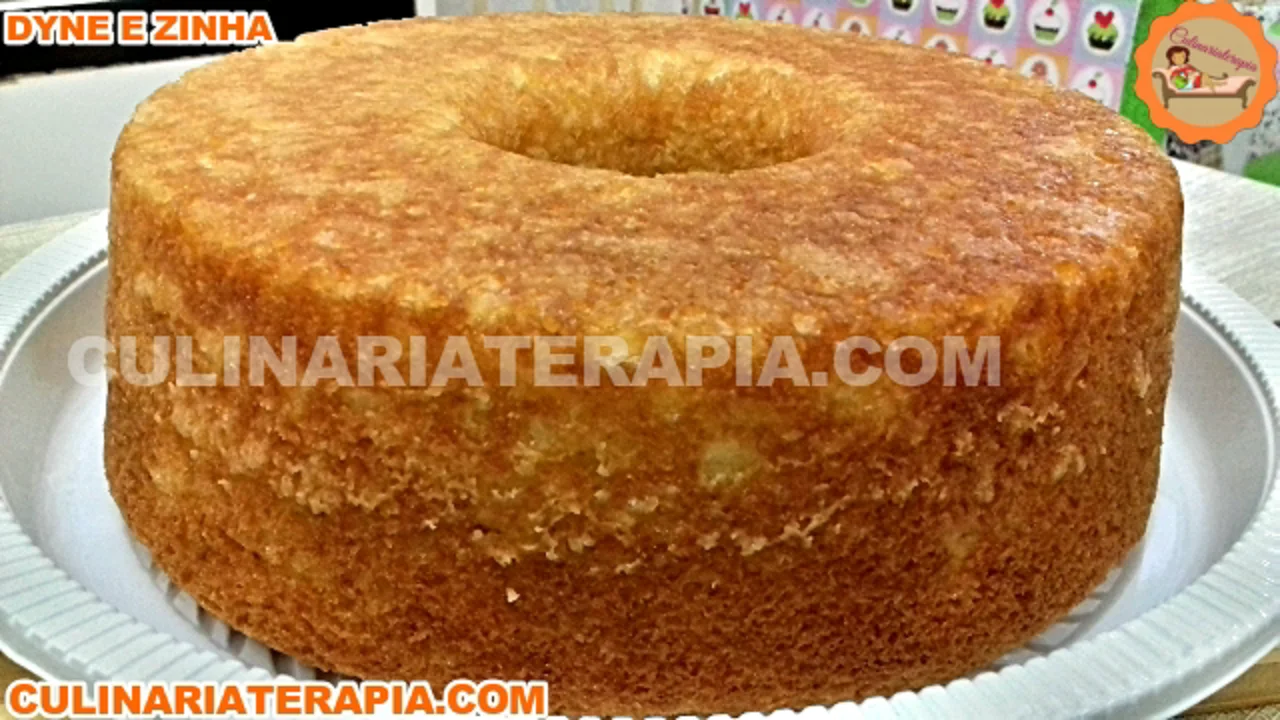 Receita de Bolo Simples e Fofo Fácil e Rápido