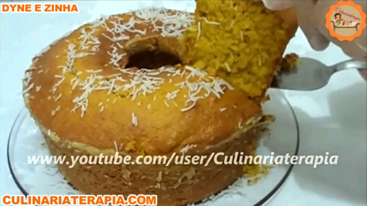 Bolo Fofinho de Abóbora com Coco